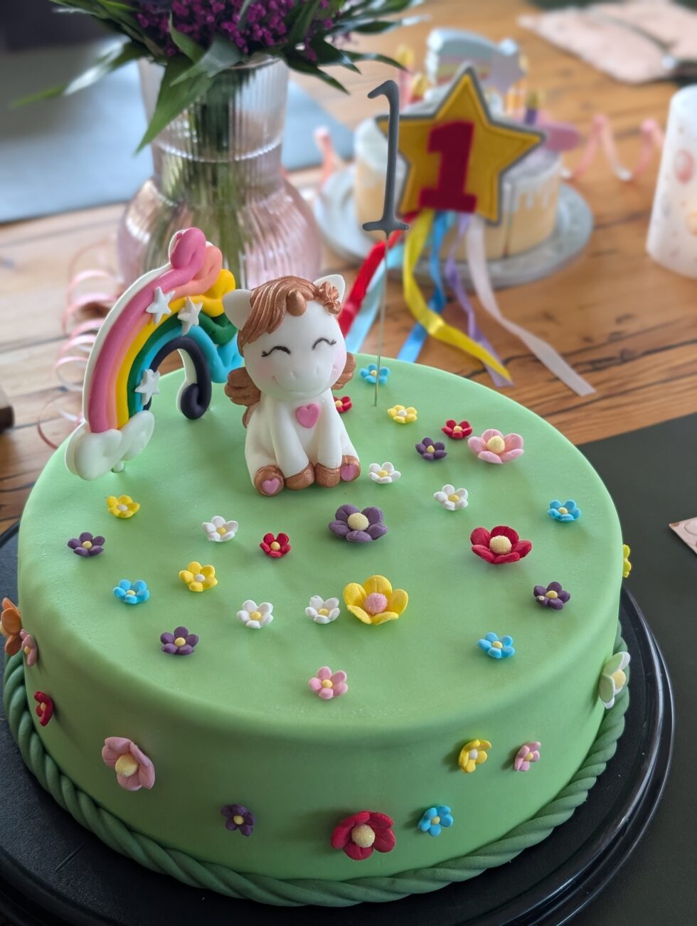 Torte bei Kinderwillkommensfest